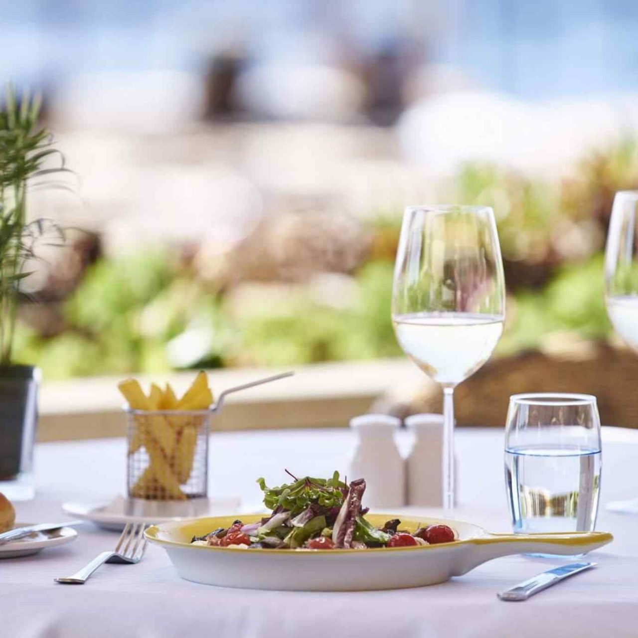 https://gotexarkana.com/wp-content/uploads/2017/08/restaurant-01-6-1280x1280.jpg
